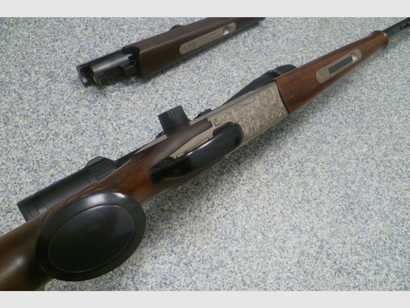 Blaser Kipplaufbüchse K770 5,6x50R Magnum mit Austauschlauf K77 8x68S