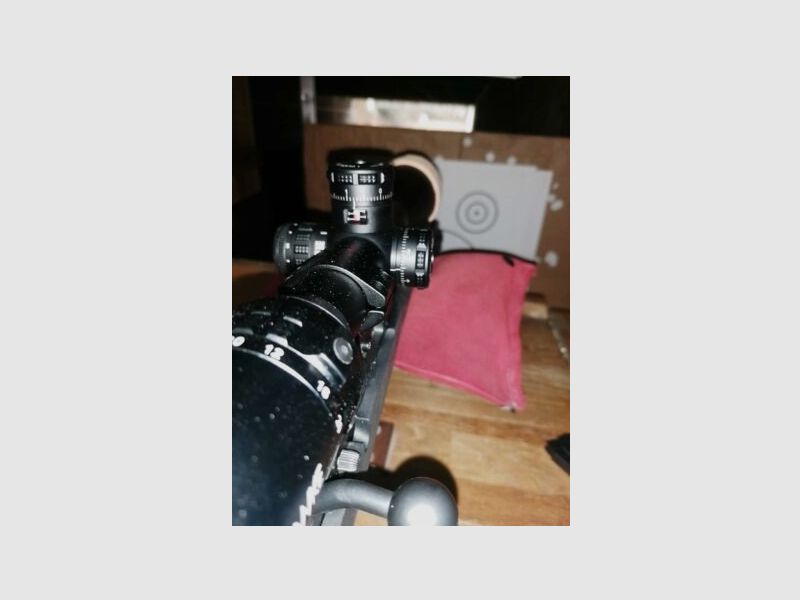 Hawke Sidewinder 8-32x56