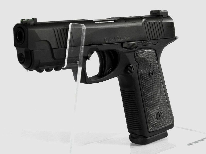 Pistola Daniel Defense H9