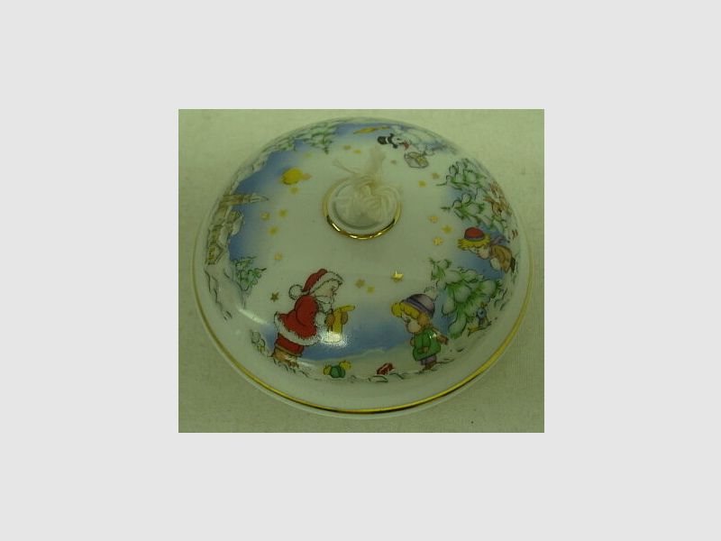 Werthe olielamp van porselein met wintermotief, met lont