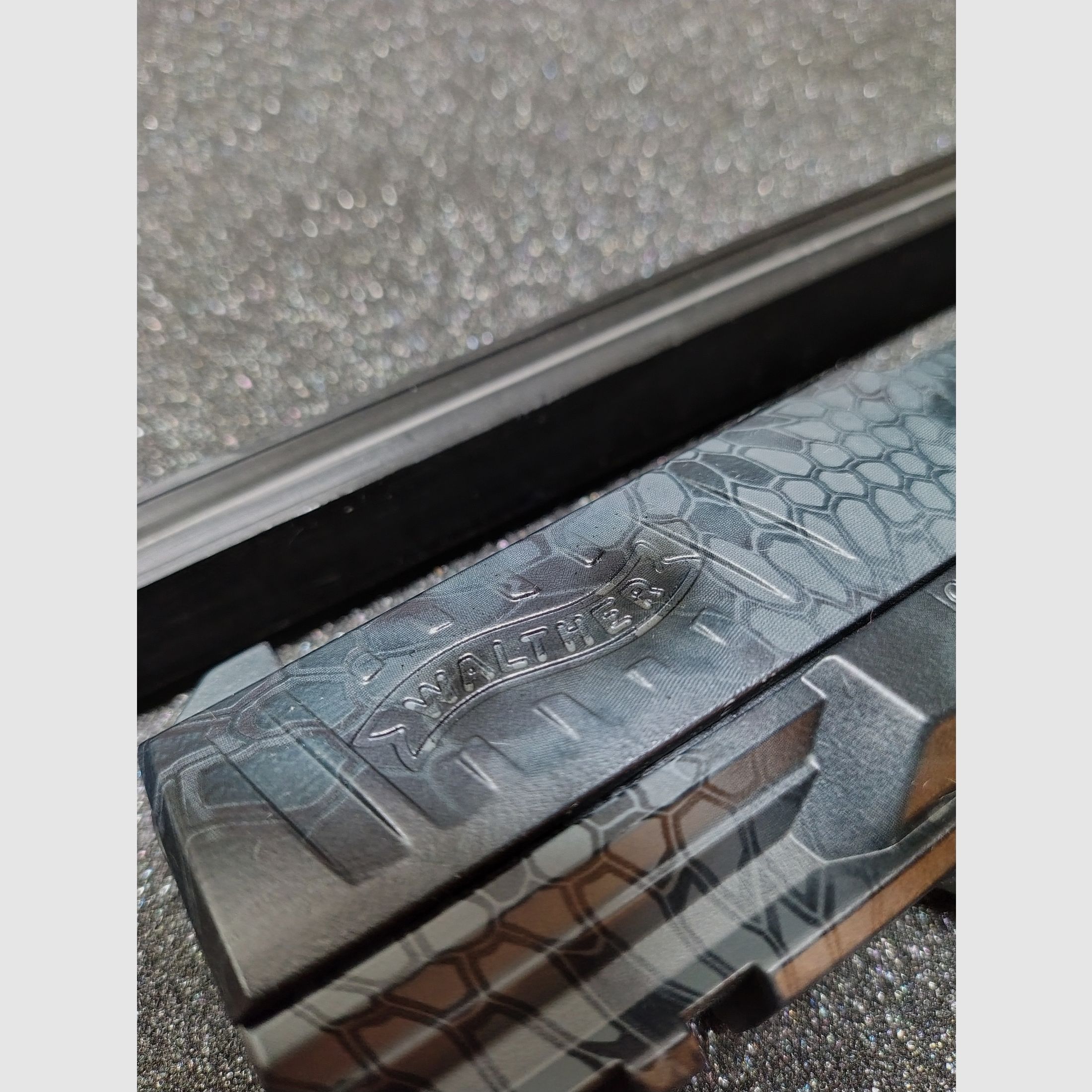 Walther PPQ M2 Kryptek Schwarz PAK/Schreckschuss