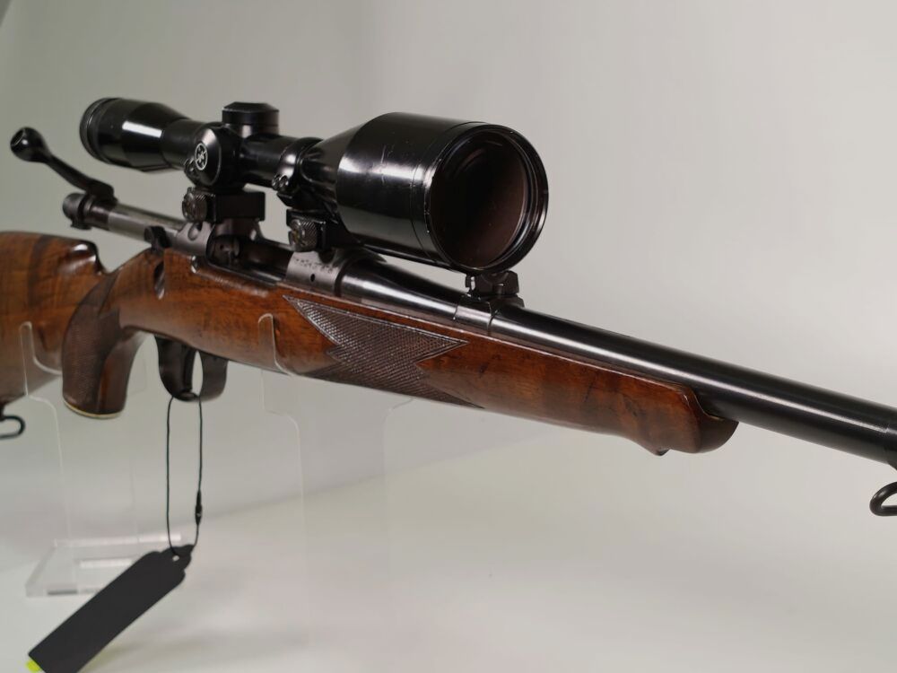 Brünner Repetierbüchse 7x64 mit Nickel 8x56 ohne