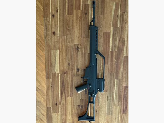 HK G36C Airsoft rifle – incl. red dot, carrying strap & accessories