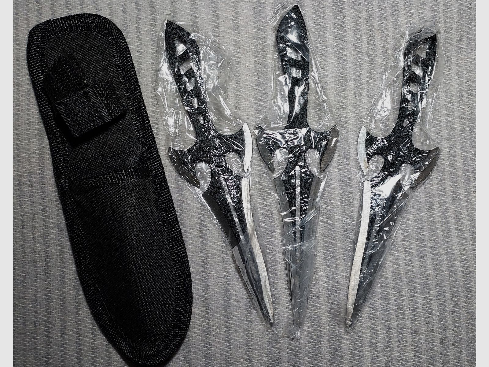 3er Set Fantasy-Wurfmesser – ca. 18,5 cm – mit Nylonscheide