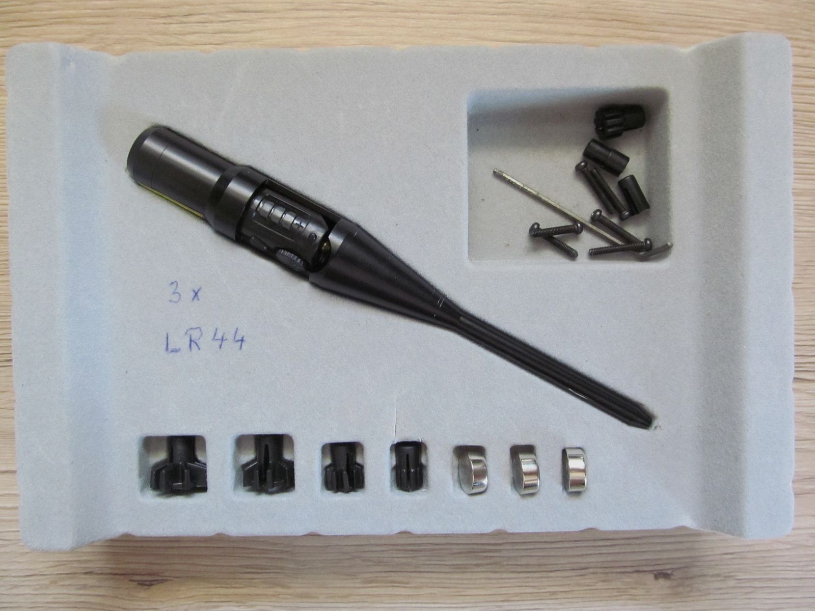 BUSHNELL Laser Boresighter