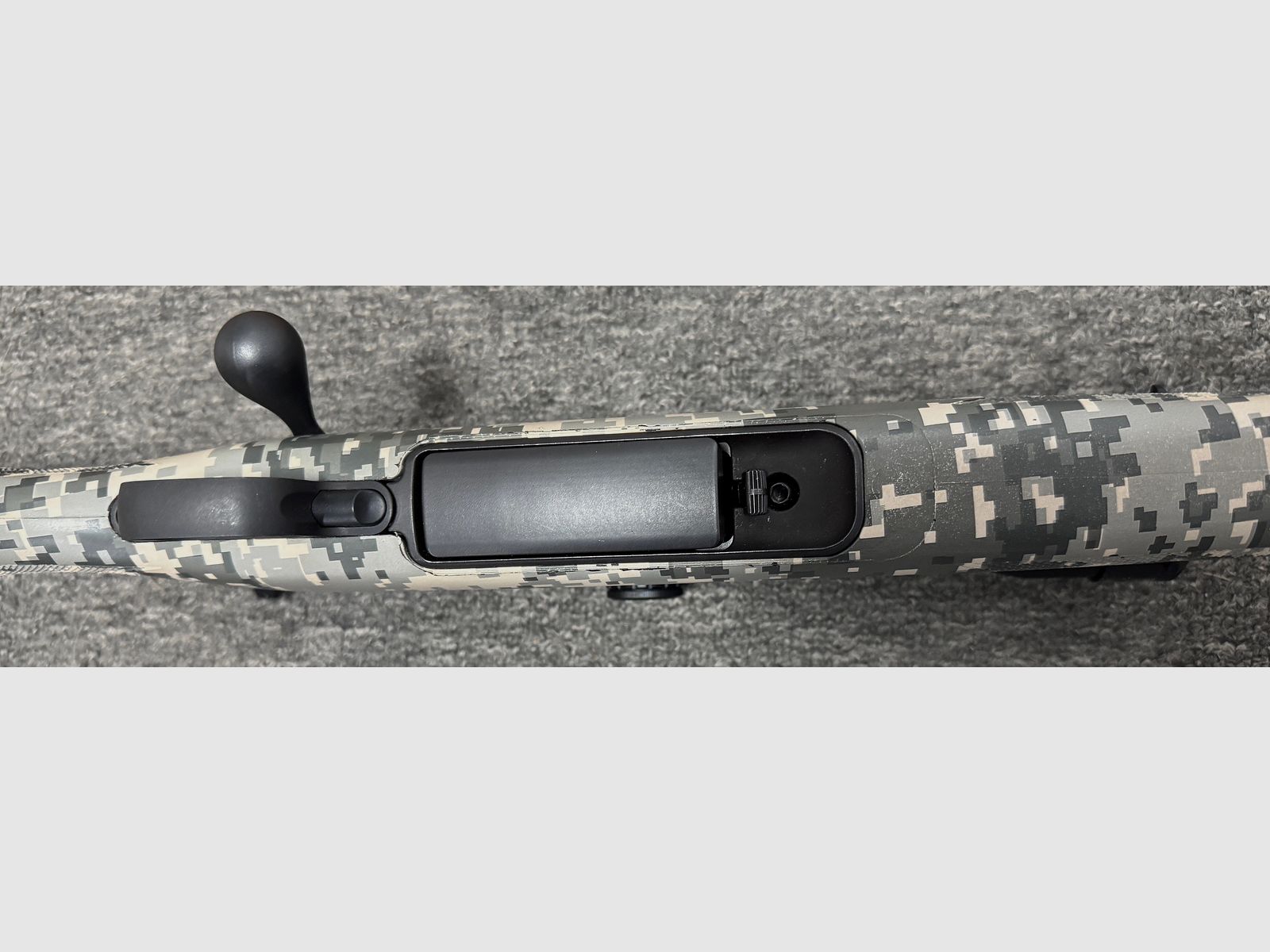 Savage 10 .223 Rem. met 3-9x50 LP & geluiddemper