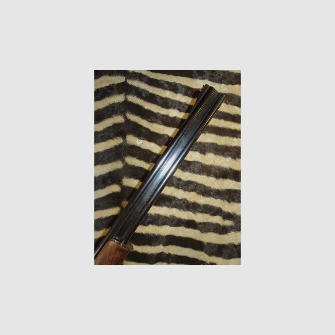 Doppelbüchse BROWNING B124 Kal. 9,3x74R Lauf 61 mit ZEISS VZF 1.5-6×39 DDR Zielfernrohr und Leder-Futteral, Bild 2 von 13