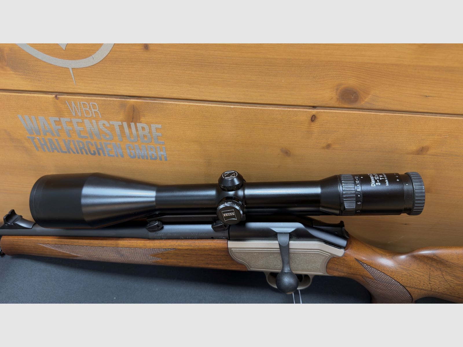 Blaser R93 Links 9,3x62 mit Zeiss Diavari 3-12x56