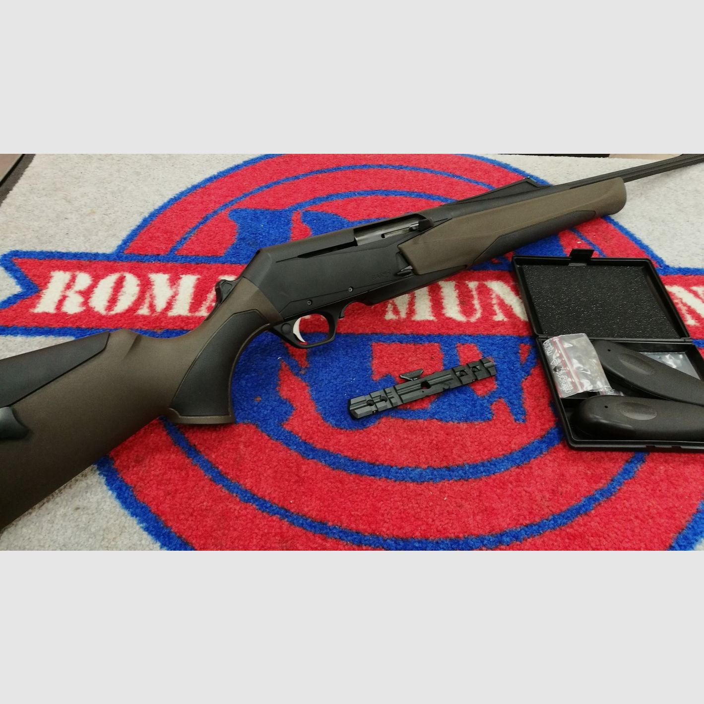 Browning MK3 cal. 300 Win Mag., immagine 1 di 6