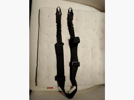 Universal Tragegurt Gurt Waffengurt Riemen Waffenriemen schwarz neuwertig