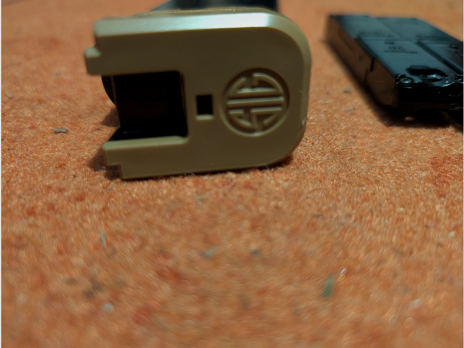 P320 M17 CO2 Magazynek z 2 x 20 strzałów