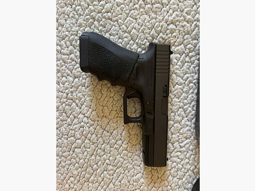 Glock 17 like new