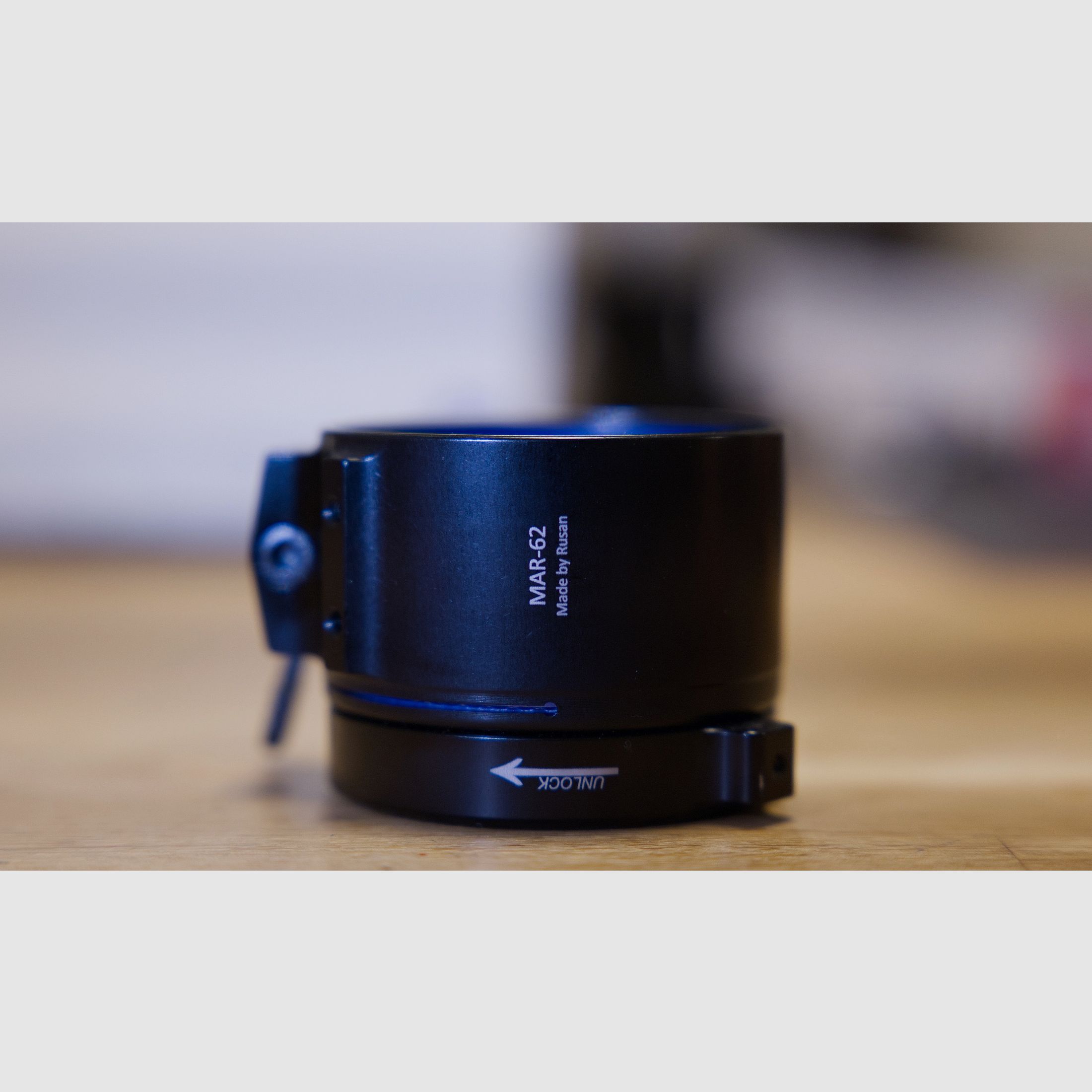 ZEISS Victory V8 2,8–20×56 ASV incl. rail + Rusan MAD 62 voorzetadapter (herhaalprecies)