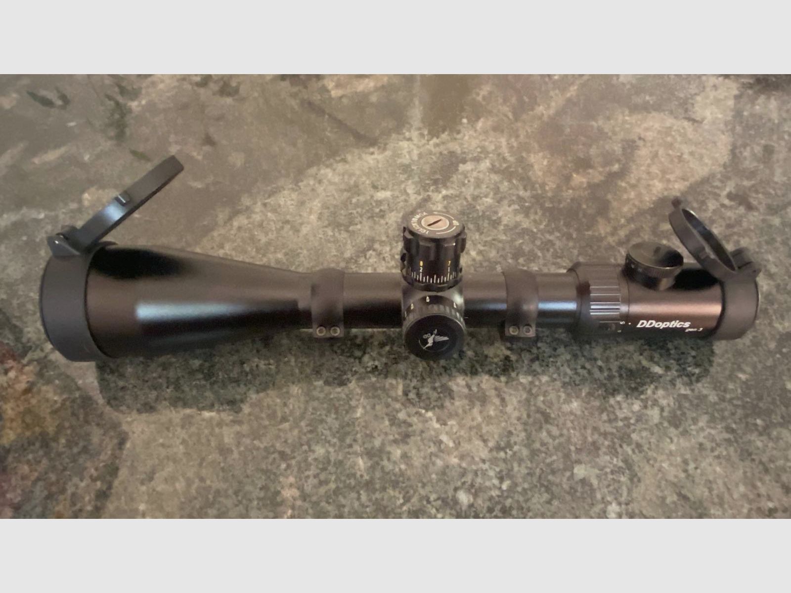 DD optics Nachtfalke Gen. 3 5-30/50 mit Flipcaps in Originalverpackung
