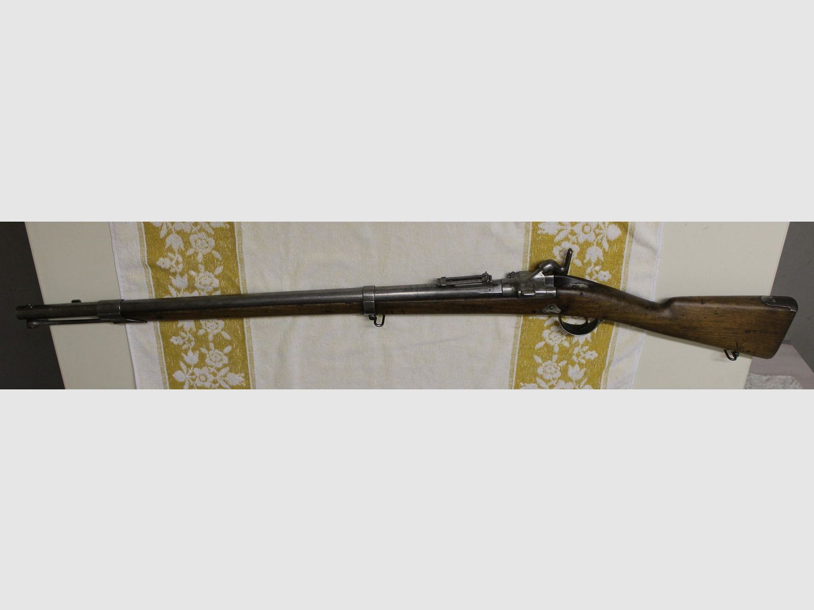 Tabatiera 1842, Kal. 17,8x35R