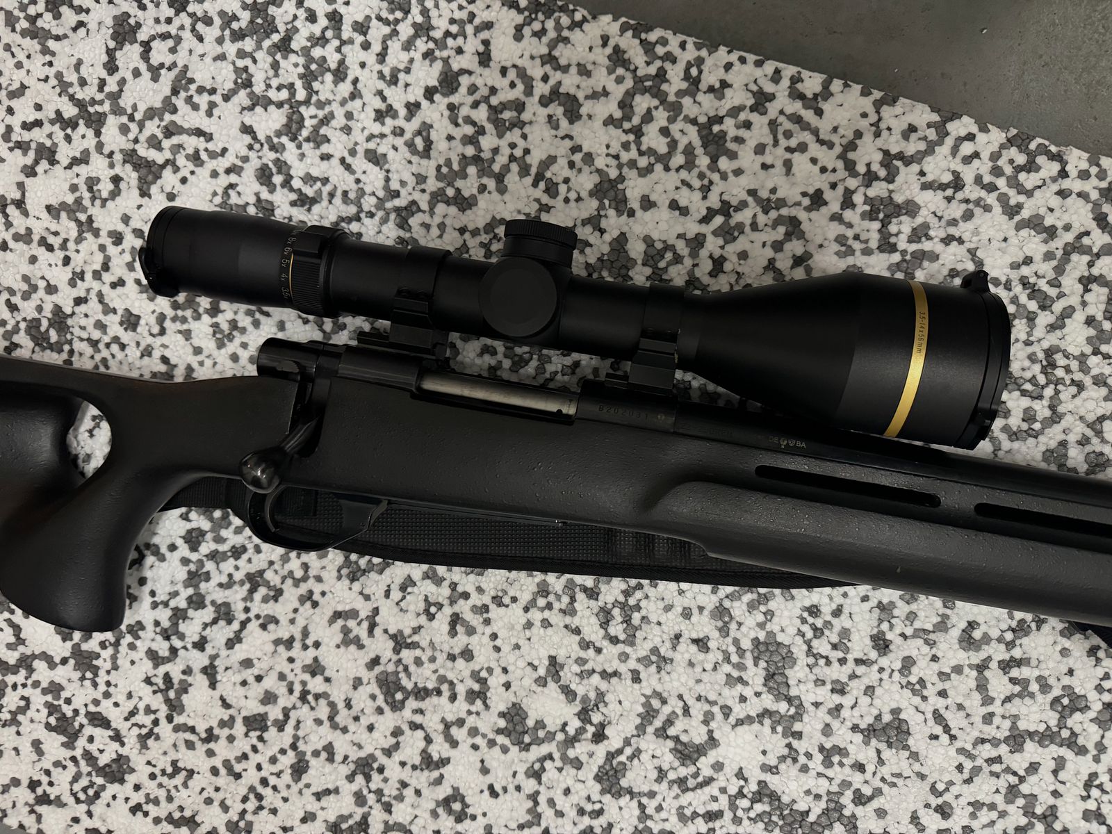 Howa Model 1500 Heavy Barrel .22-250 Rem. incl. Leupold VX-7L 3.5–14x56
