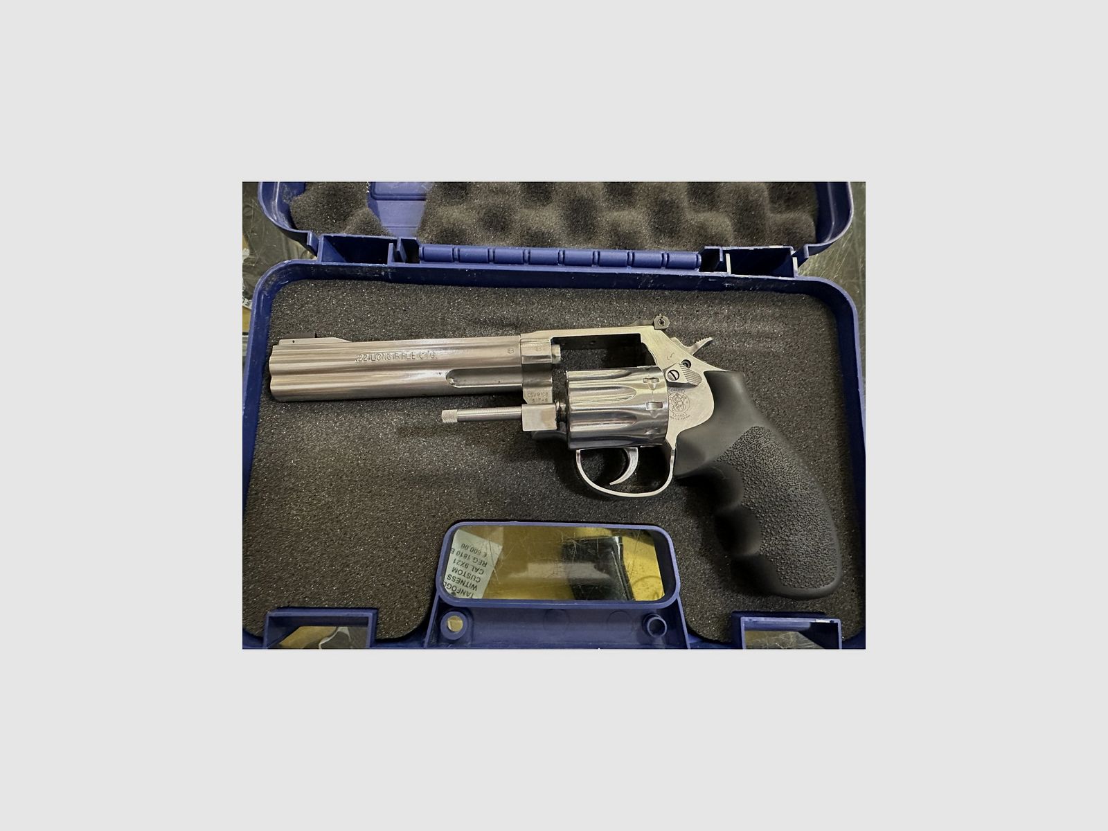 Smith & Wesson 617 Kal. .22 lr, Bild 4 von 4