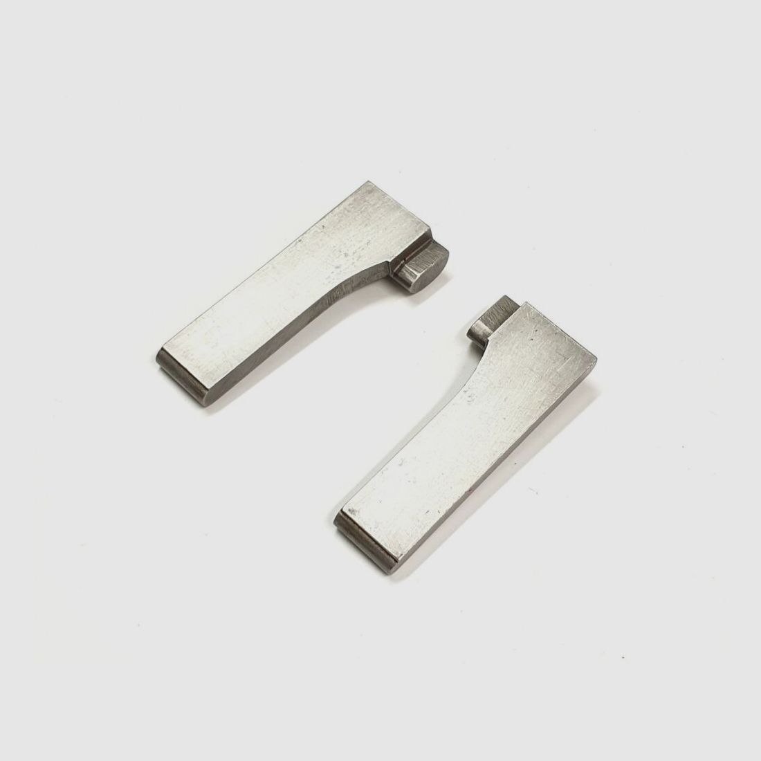 DP-27, DP-28 Stützenklappen rechts / links