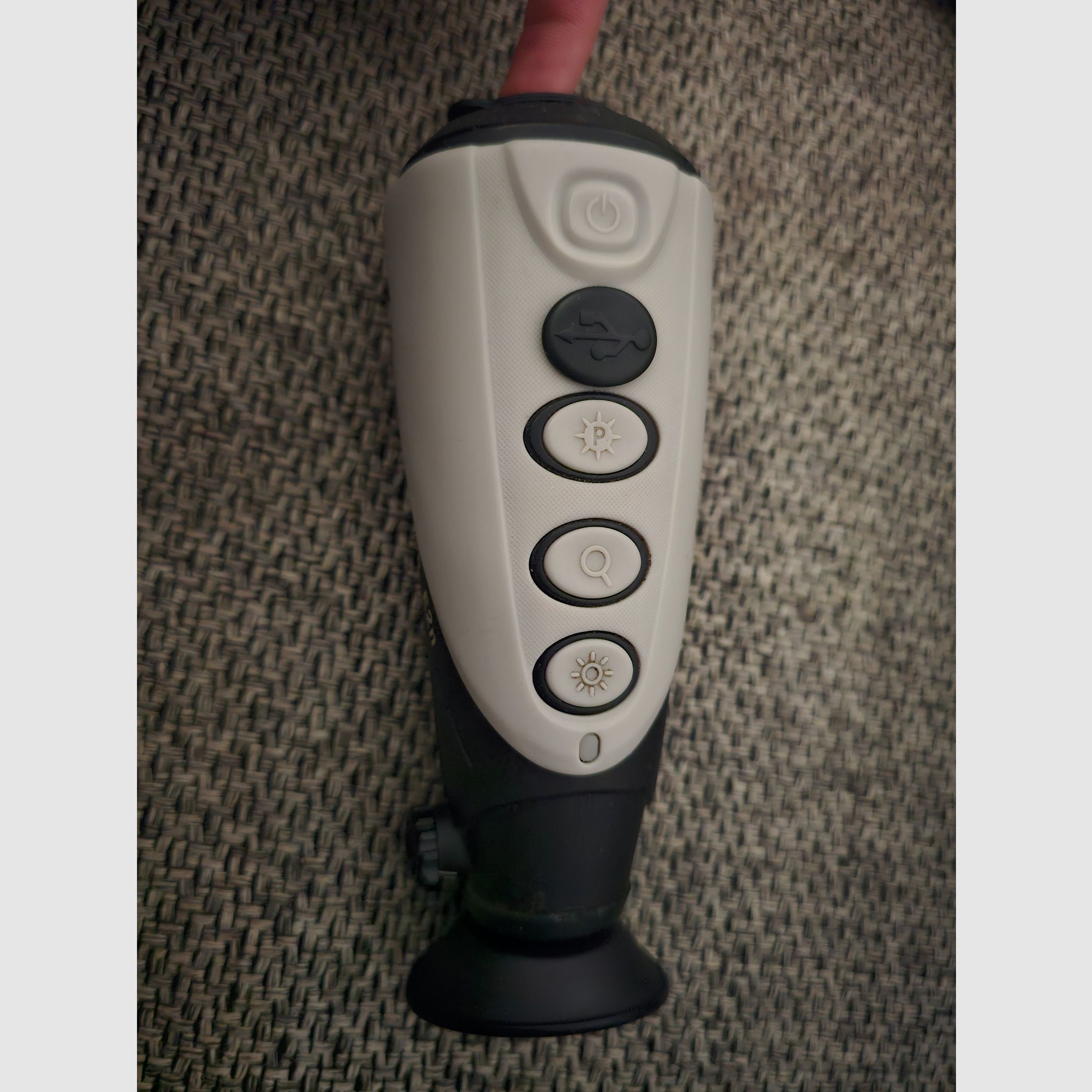 Infiray Xeye E2n termocamera V1/V2 (condizioni top, incl. scatola originale & cavo di ricarica), immagine 2 di 3