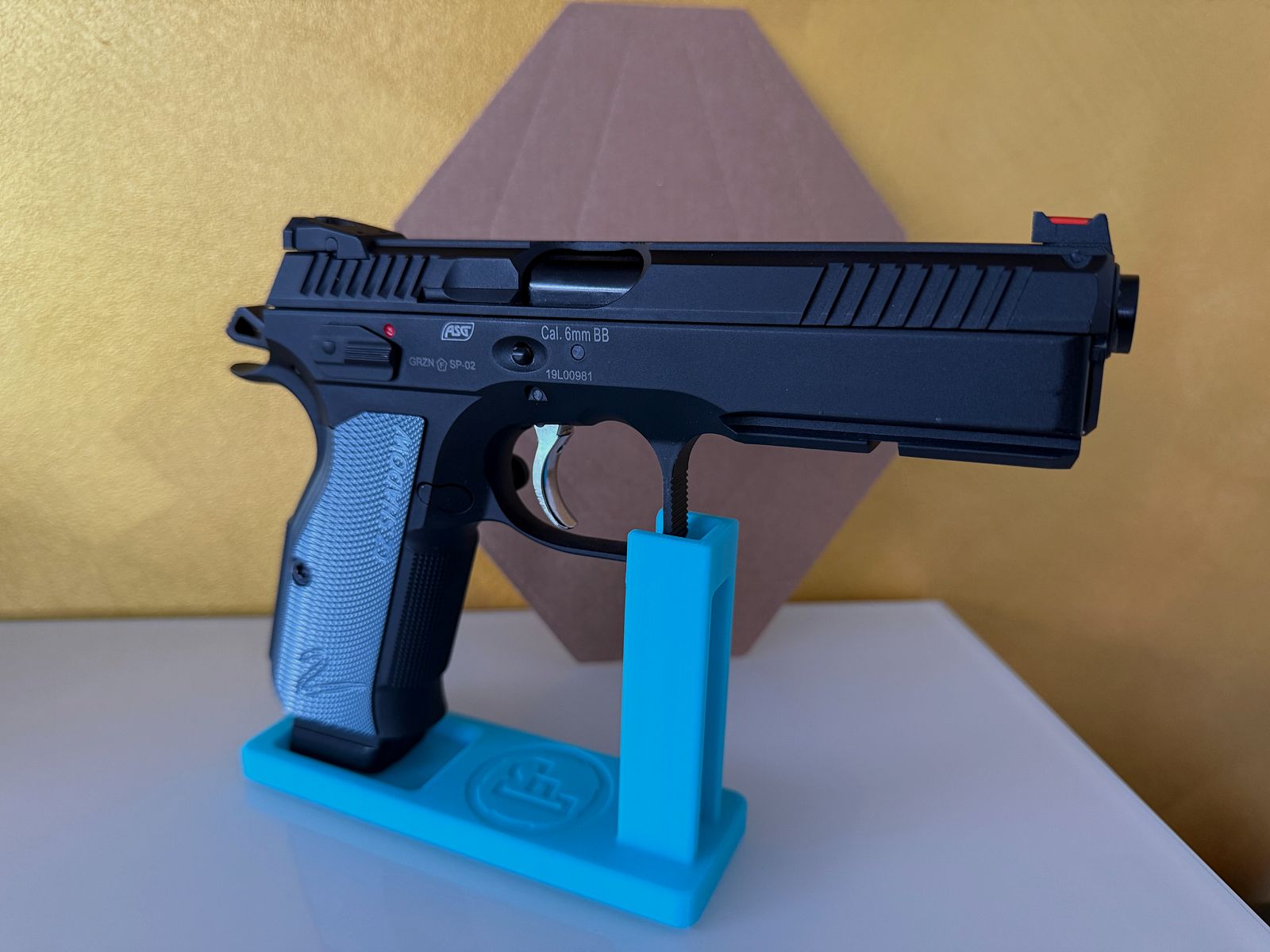 CZ Shadow 2 ASG i cele (Softair; AIPSC)