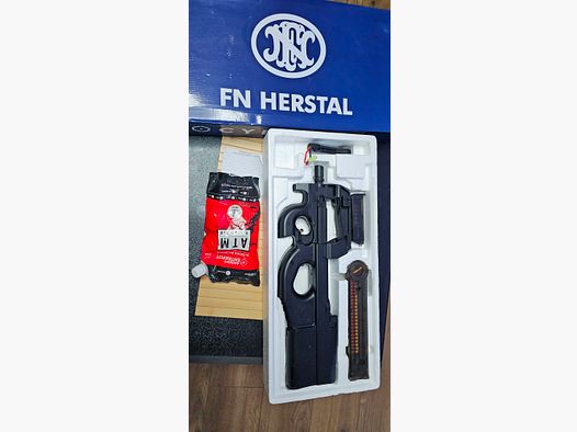 P 90 fn herstal Belgio