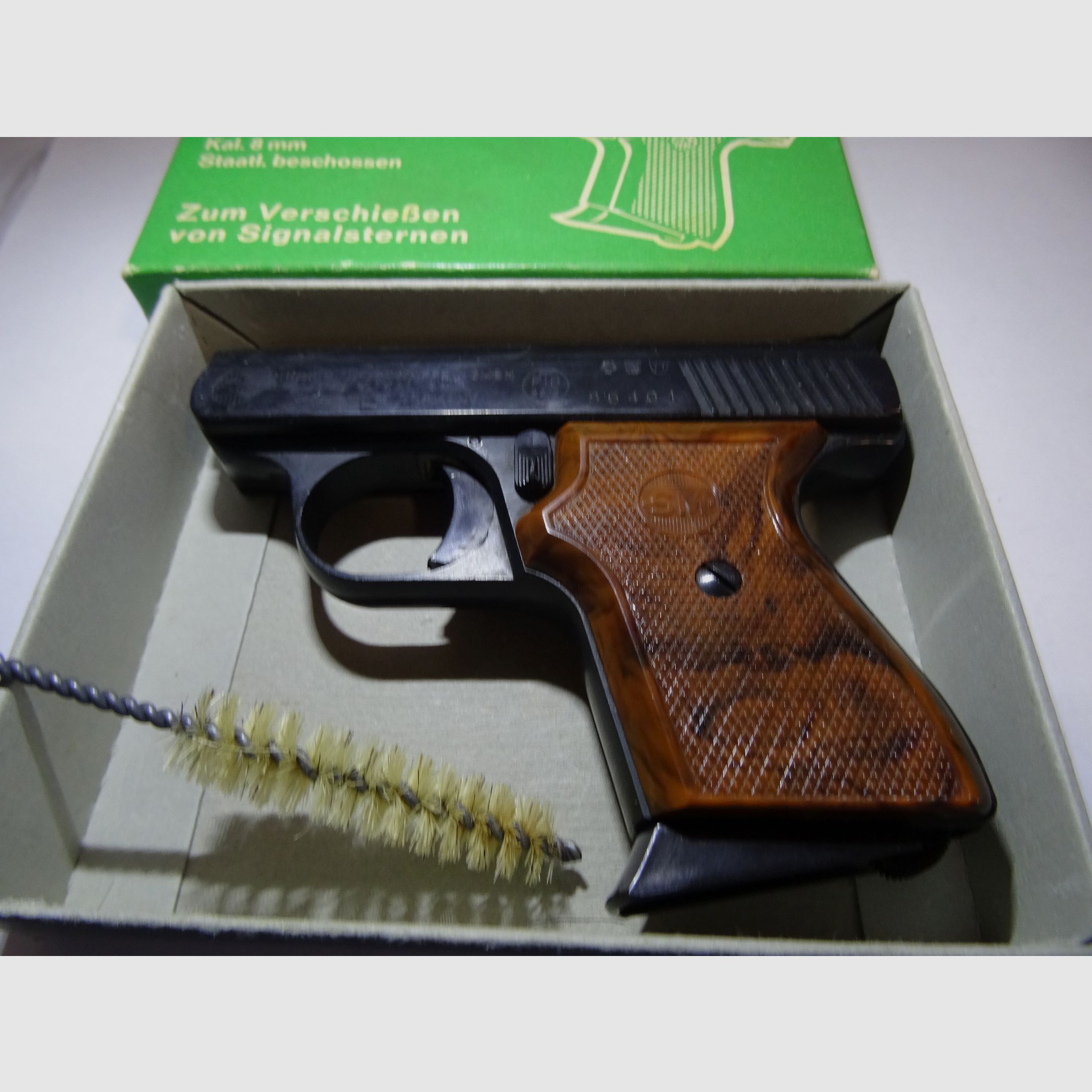 Gas-Start-Signal-Pistol