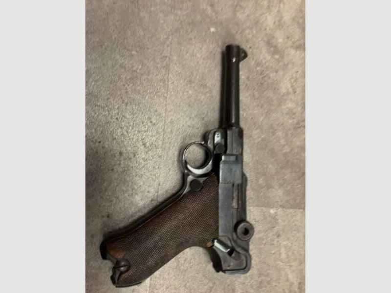 Pistole Luger P08 S/42 im Kaliber .9mm Luger gebraucht