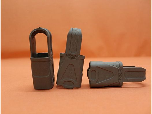Magpul Magpul Magazine Assist 9mm Subgun (MAG003-DKEAR) Elastomer Flat Dark Earth VE 3 pieces pull aid for 9mm MP magazines