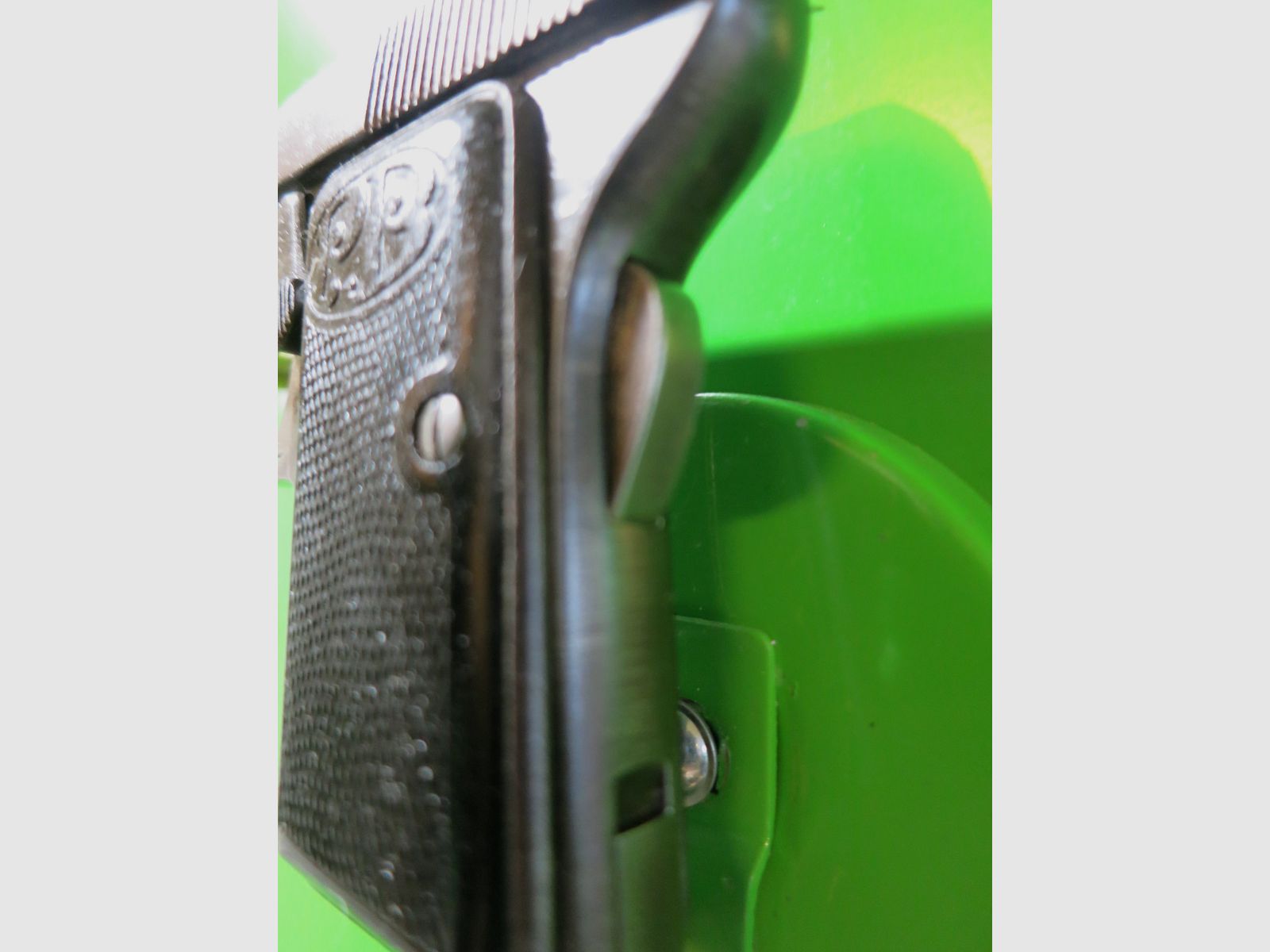 Pocket pistol Beretta Mod. 1920 (418) Version III; 6.35 mm Browning; J. Bond 007! #38-