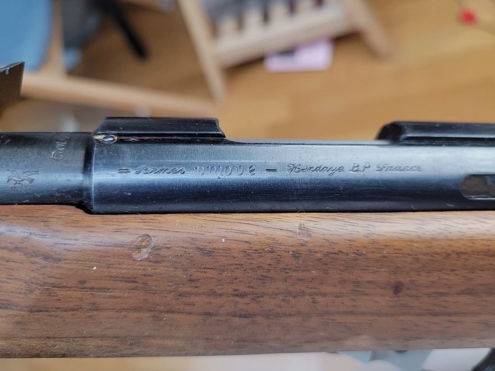 Molto anni '60 carabina Unique Audax – Modello T – Cal. 22LR – Caricatore da cinque colpi – Fabbricazione francese Unique – Superbo canna a specchio – Filettatura – Eccellente grilletto – TTBE+, immagine 25 di 27