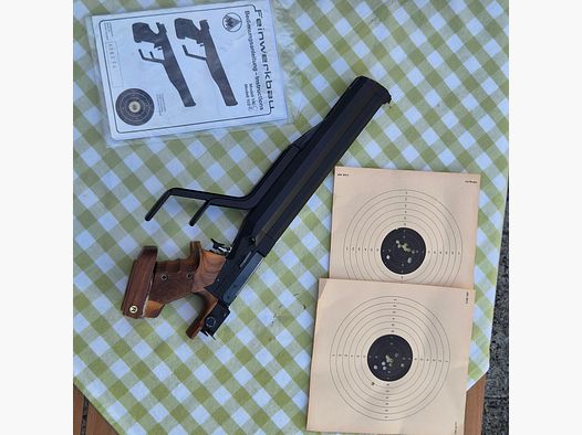 Match pistol Feinwerkbau Modell 102