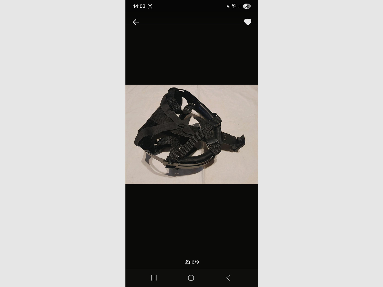 Night vision device residual light amplifier with helmet mount and carrying cap, so for wearing without a helmet