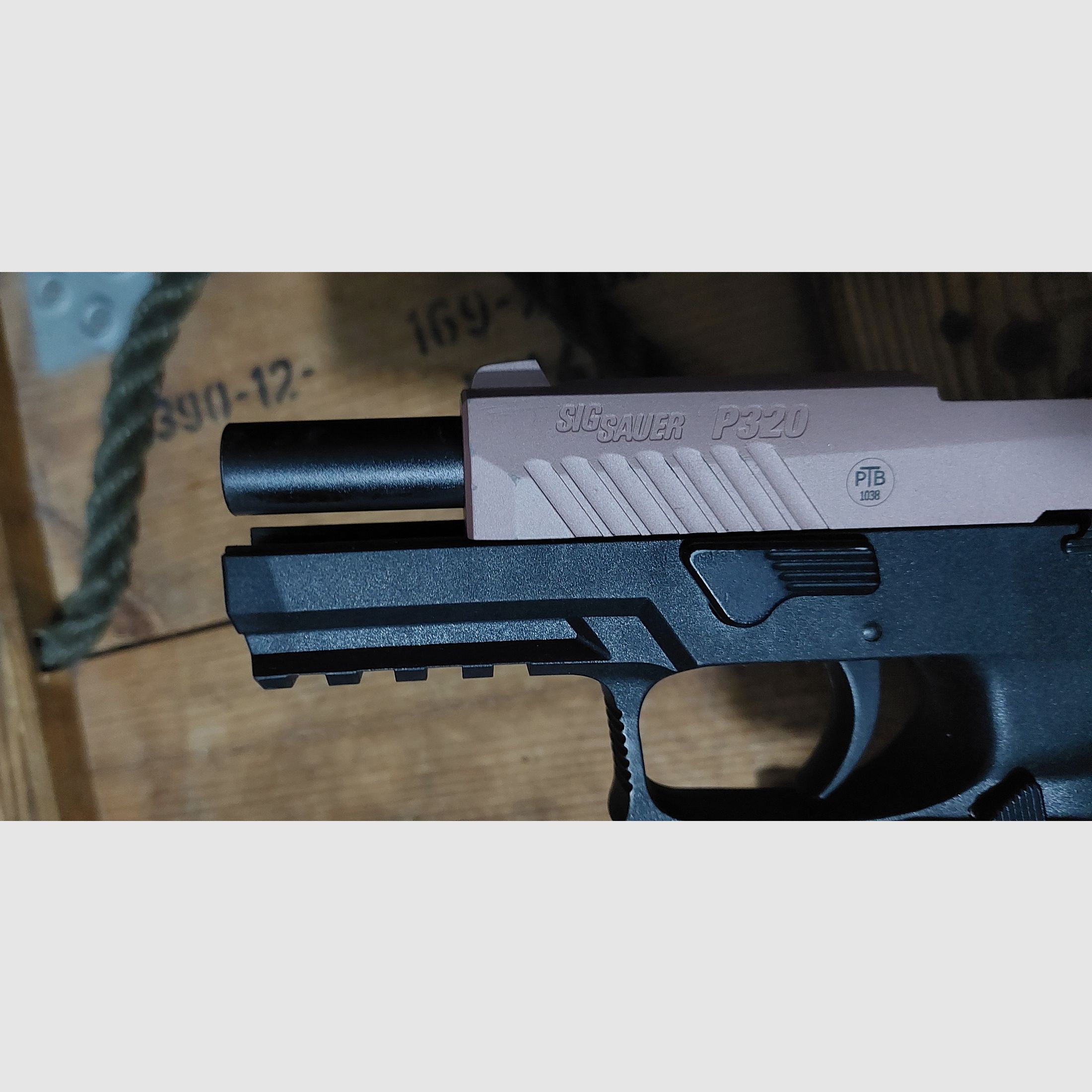 SigSauer P320 "Rosegold" 9 mm P.A.K (PTB 1038) Roségold keine Glock Walther Heckler RG