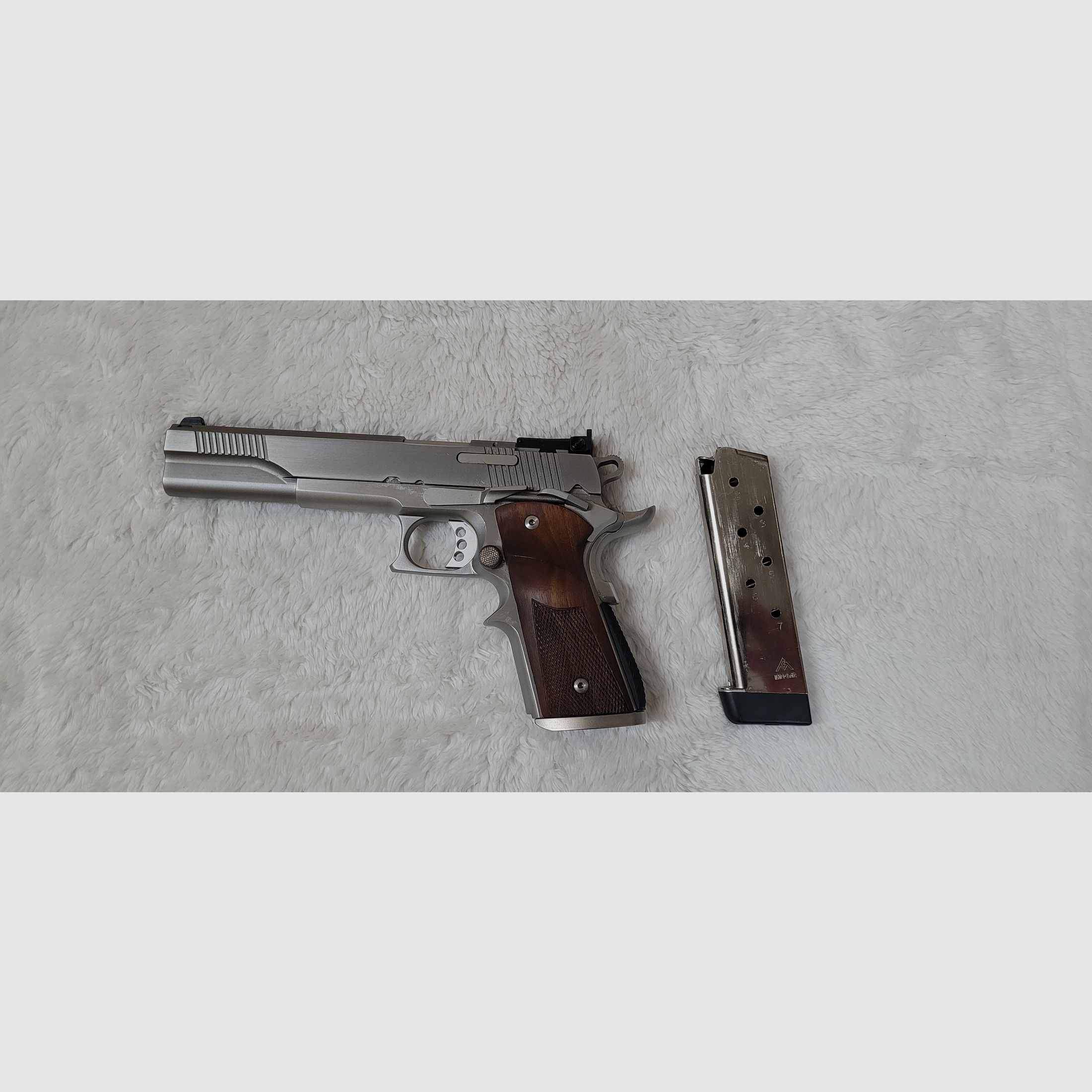 Wegen Hobbyaufgabe mehrere Waffen zu verkaufen