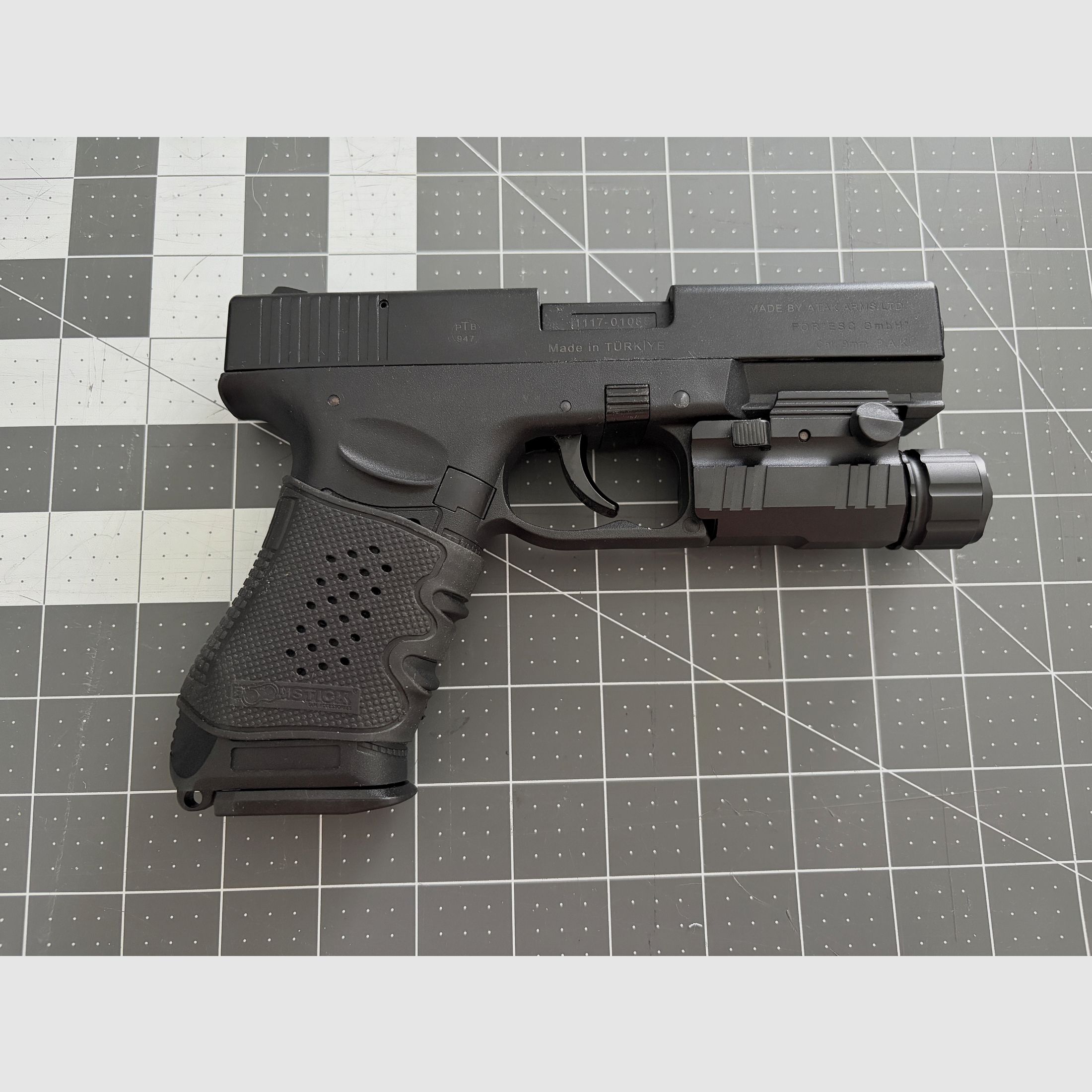 Blank pistol Zoraki 917 con molti accessori