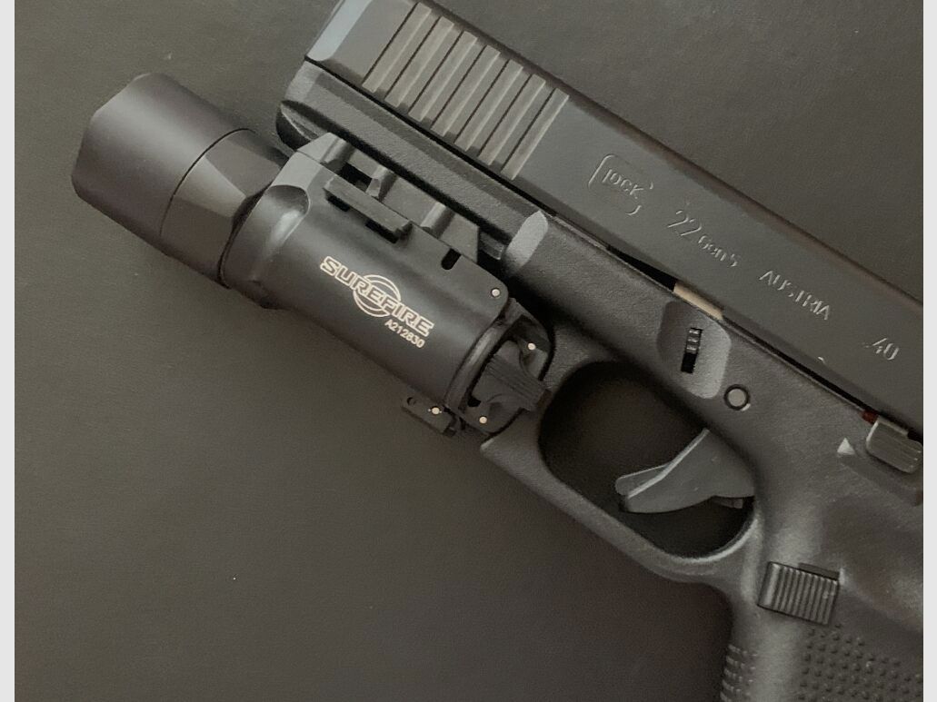 Tactical Light S-X3OOUltra DEAKTIVIERT!!! Frei erhältlich!!!