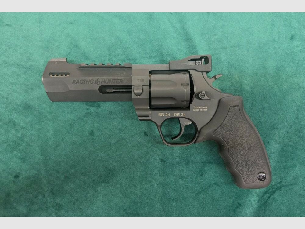 Taurus Raging Hunter 5 1/8" Schwarz