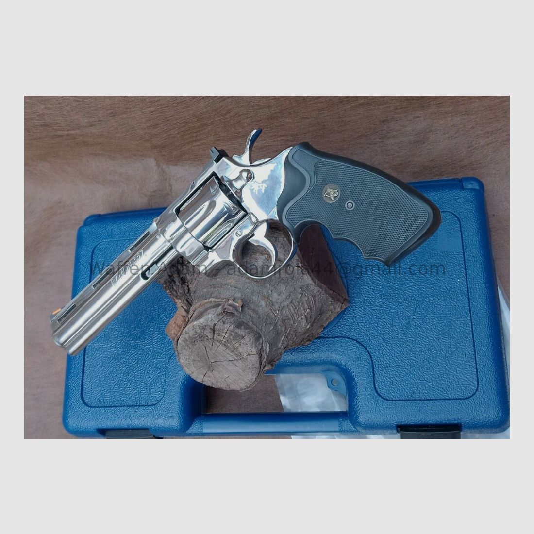 Colt Python 6 Inch Stainless Poliert