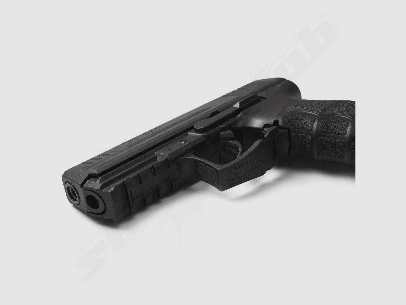 Heckler & Koch	 H&K P30 Schreckschusspistole brüniert + Platzpatronen