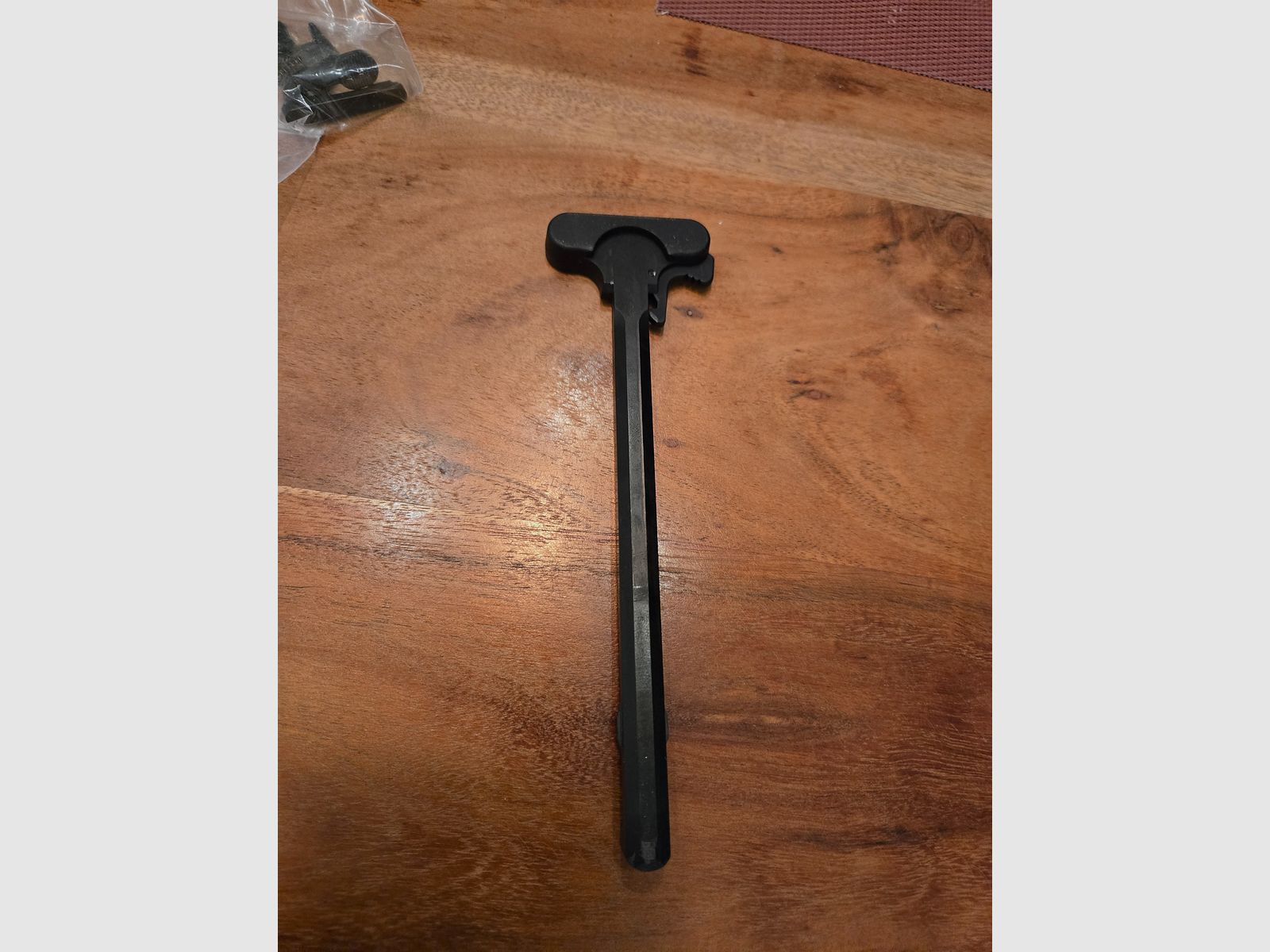 AR 15 Standard DPMS Ladegriff