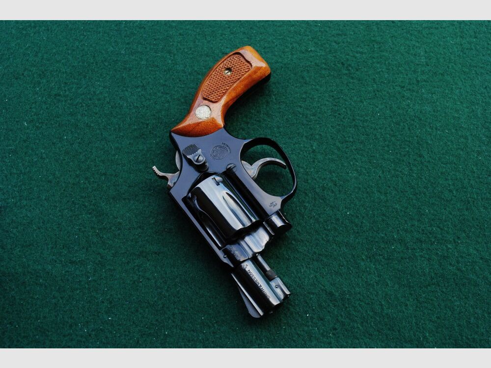 Smith & Wesson Airweight, 2 " LL