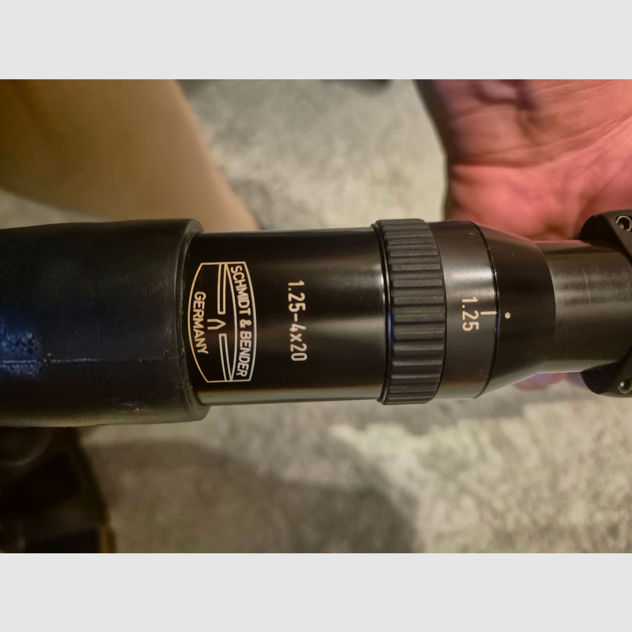 Blaser R93 