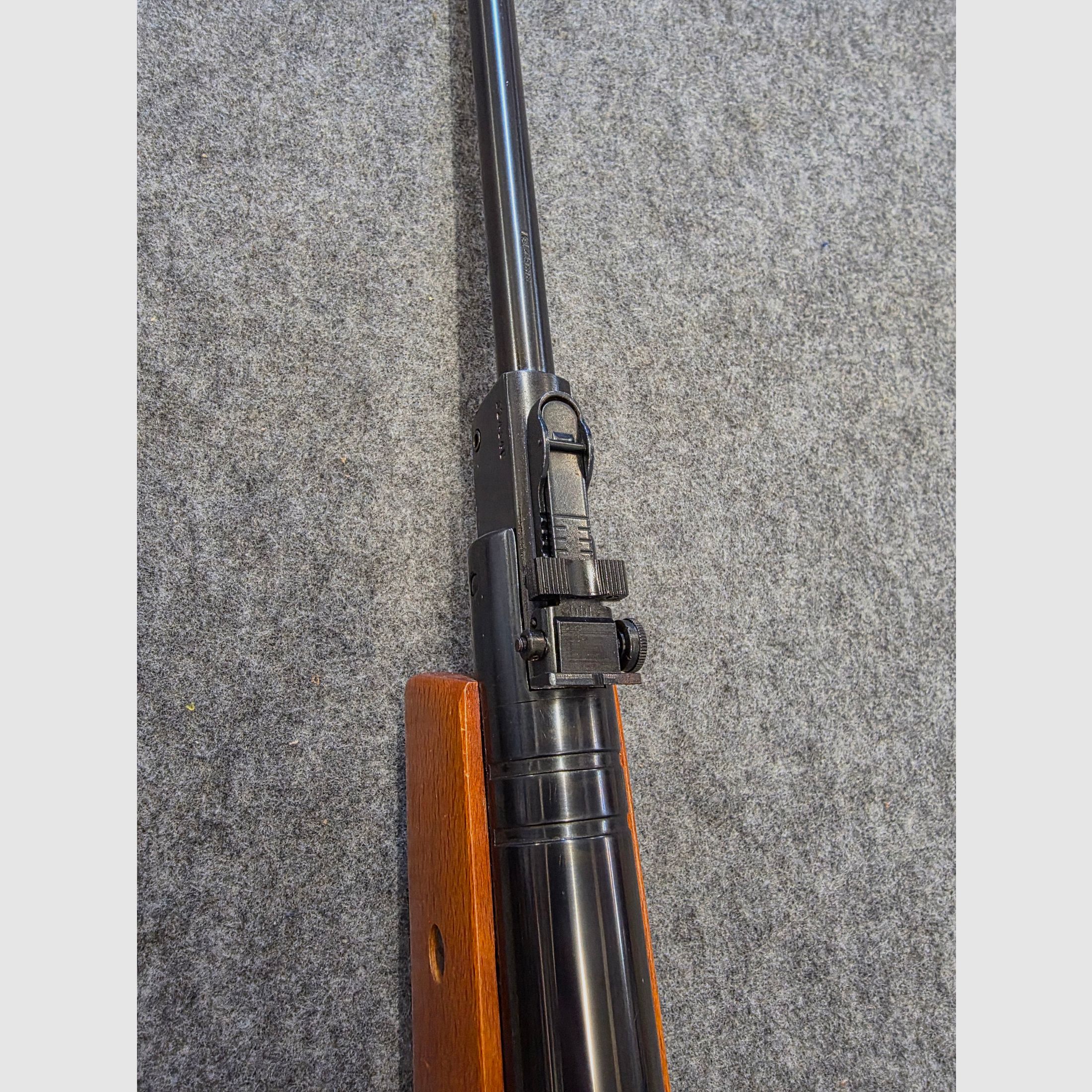 Rare and in excellent condition Haenel Mod. 300 Cal. 4.5mm Diabolo break barrel
