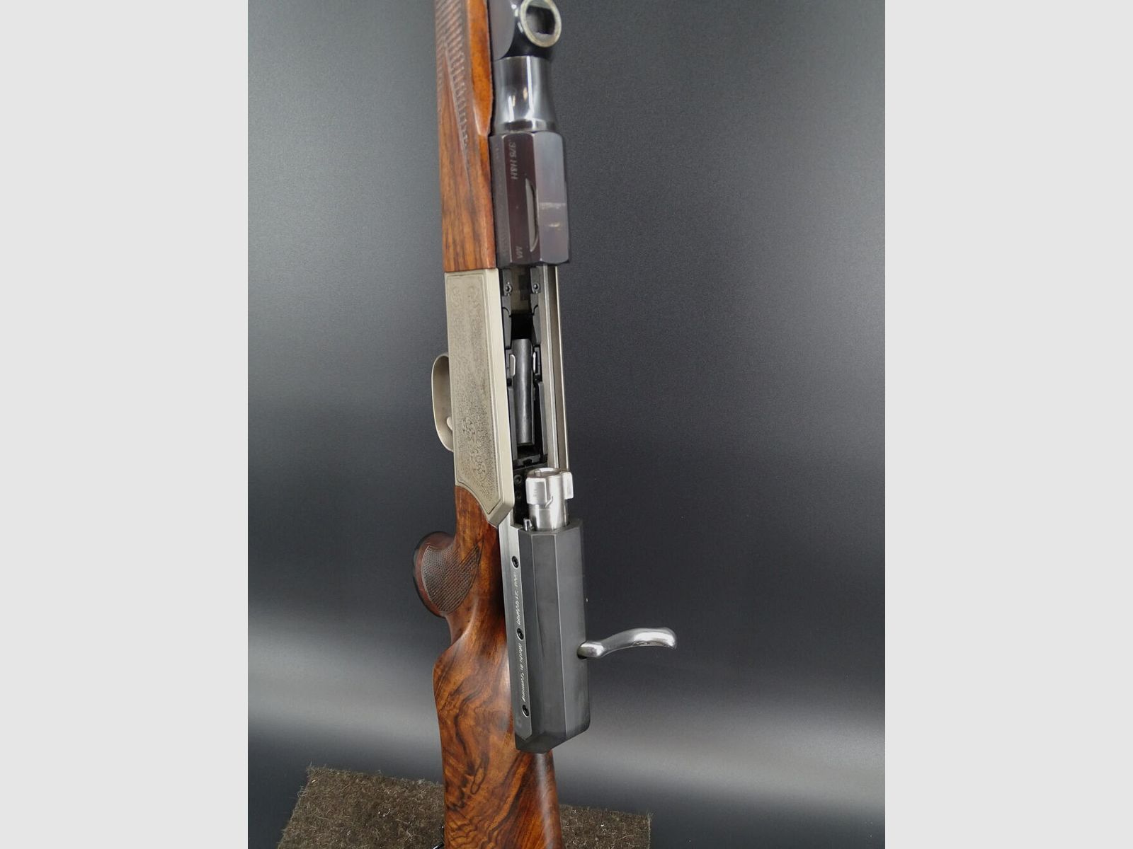 Blaser SR 850 / 88 kaliber .375 H&H kastwapen SR 850 / 88