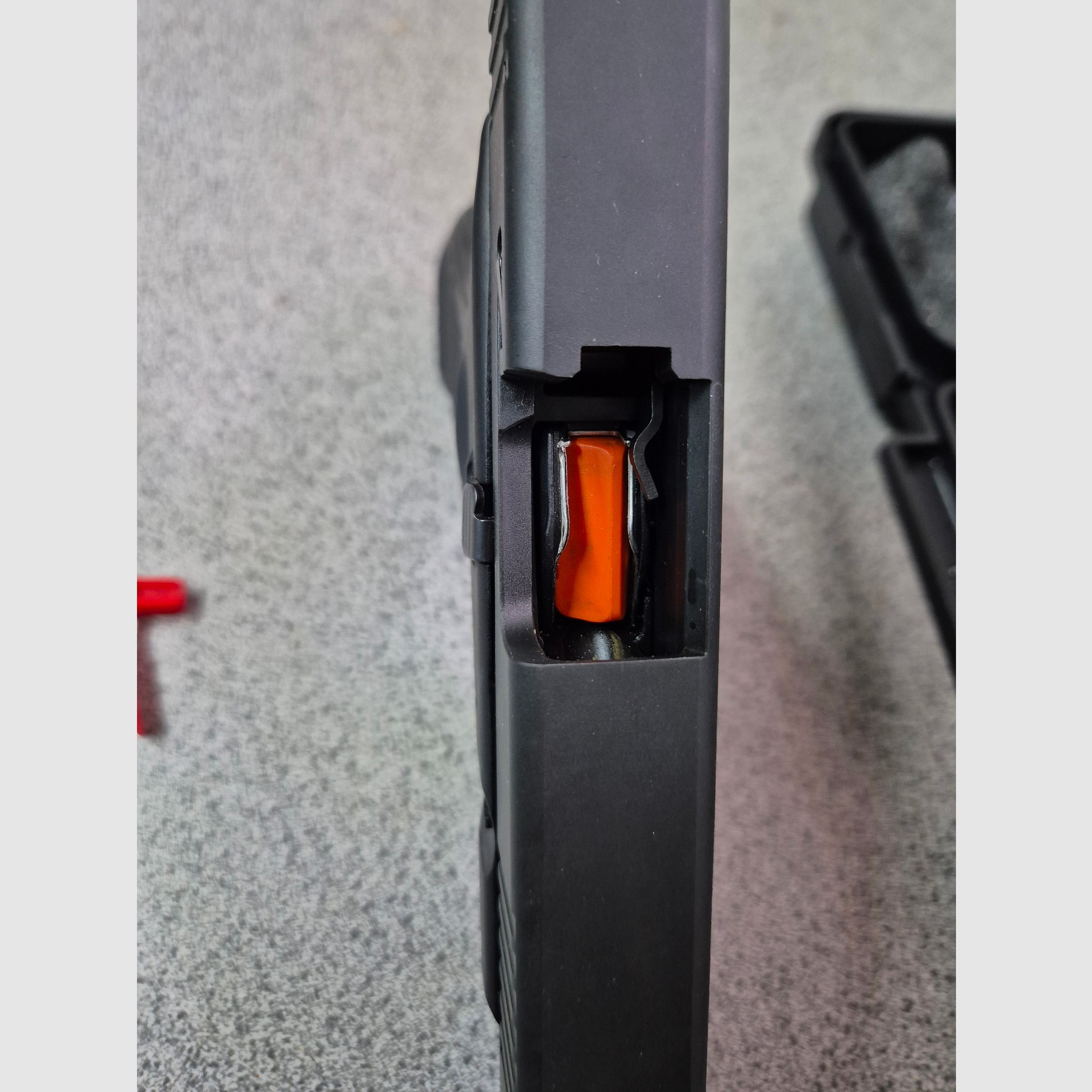 Glock17     PAK 