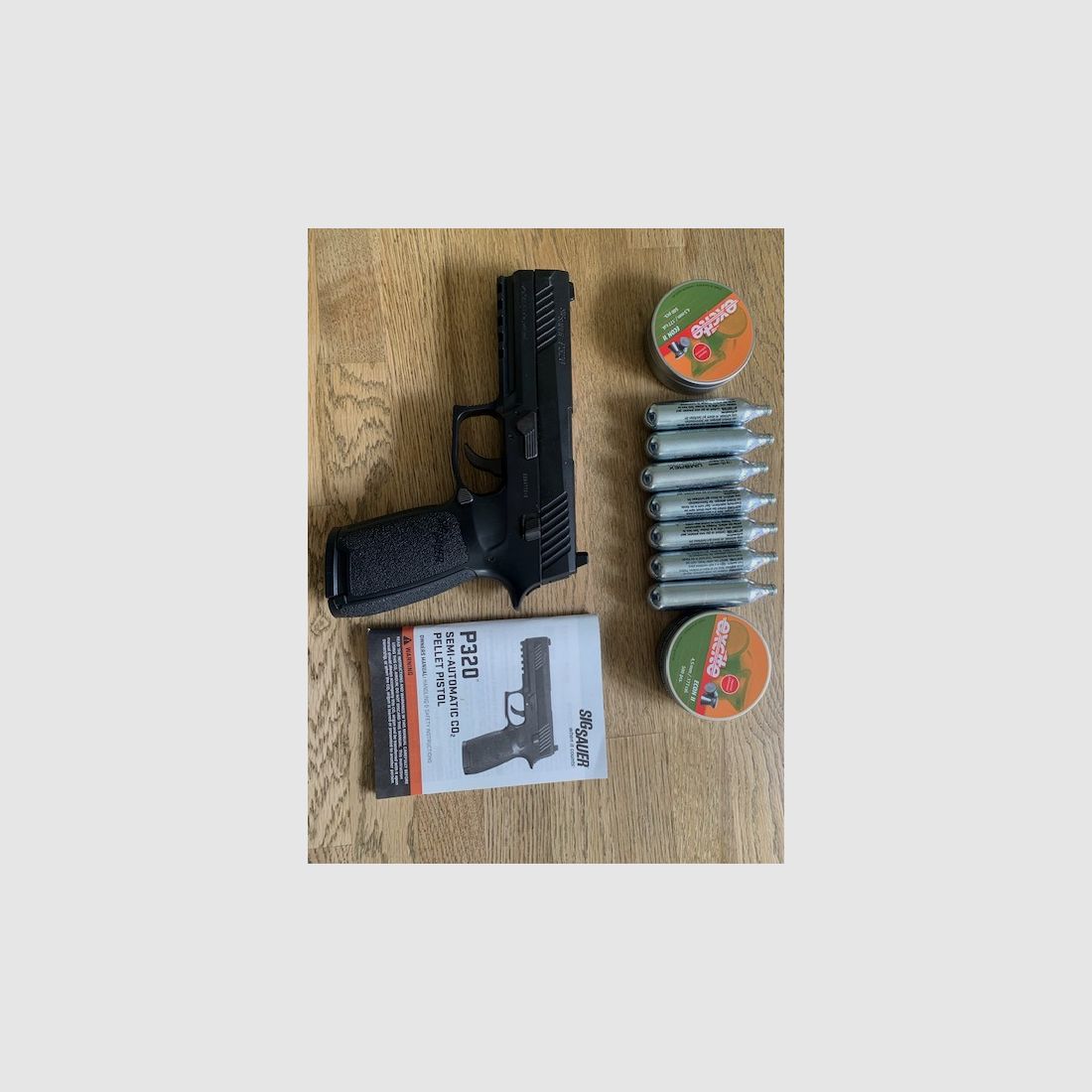 Sig Sauer P320 CO2 Blow Back