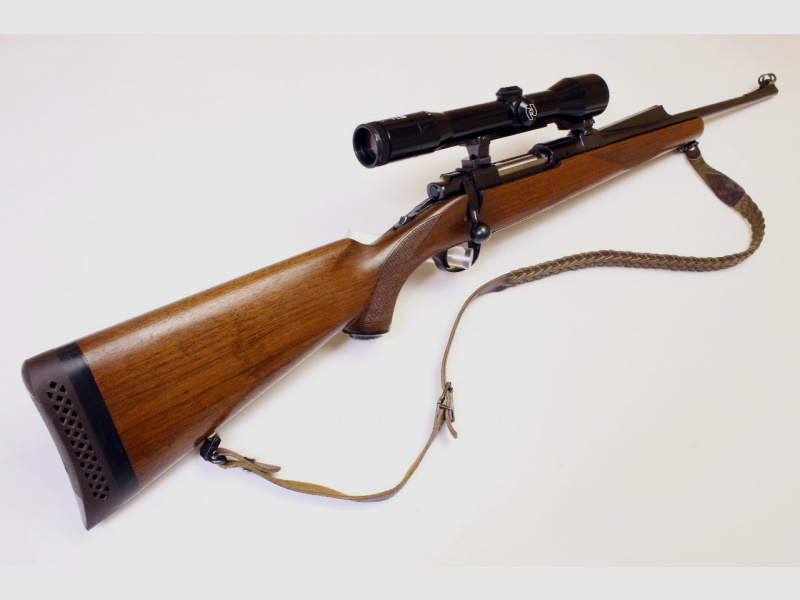 Repetierbüchse - Ruger Mod. 77 "Safari" mit ZF Zeiss 1,5-6x42 | 9,3x62