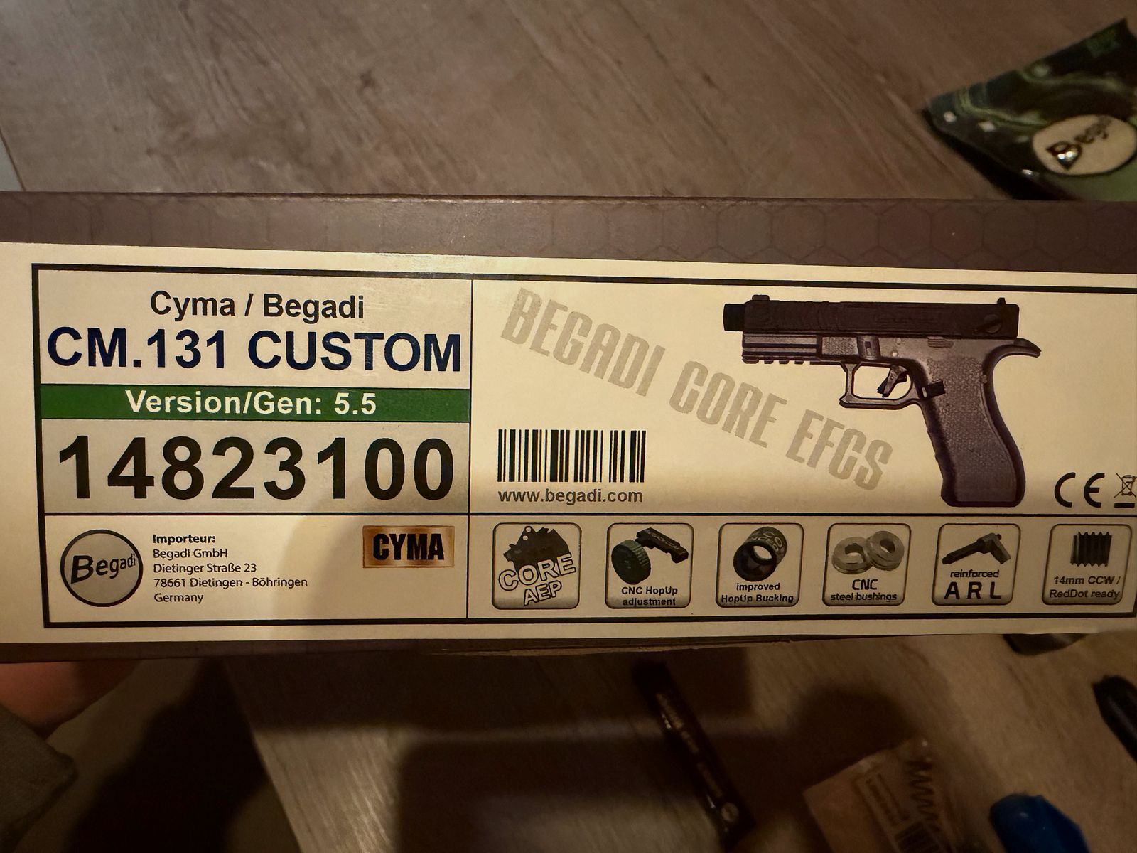 Begadi/Cyma CM.131A Gen 5.5 AEP incluant 3 chargeurs haute capacité Airsoft