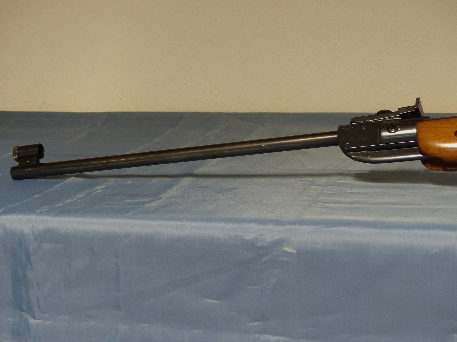 Carabina de aire comprimido Diana modelo 35 con mira telescópica Cal. 4,5 mm en estado como nuevo