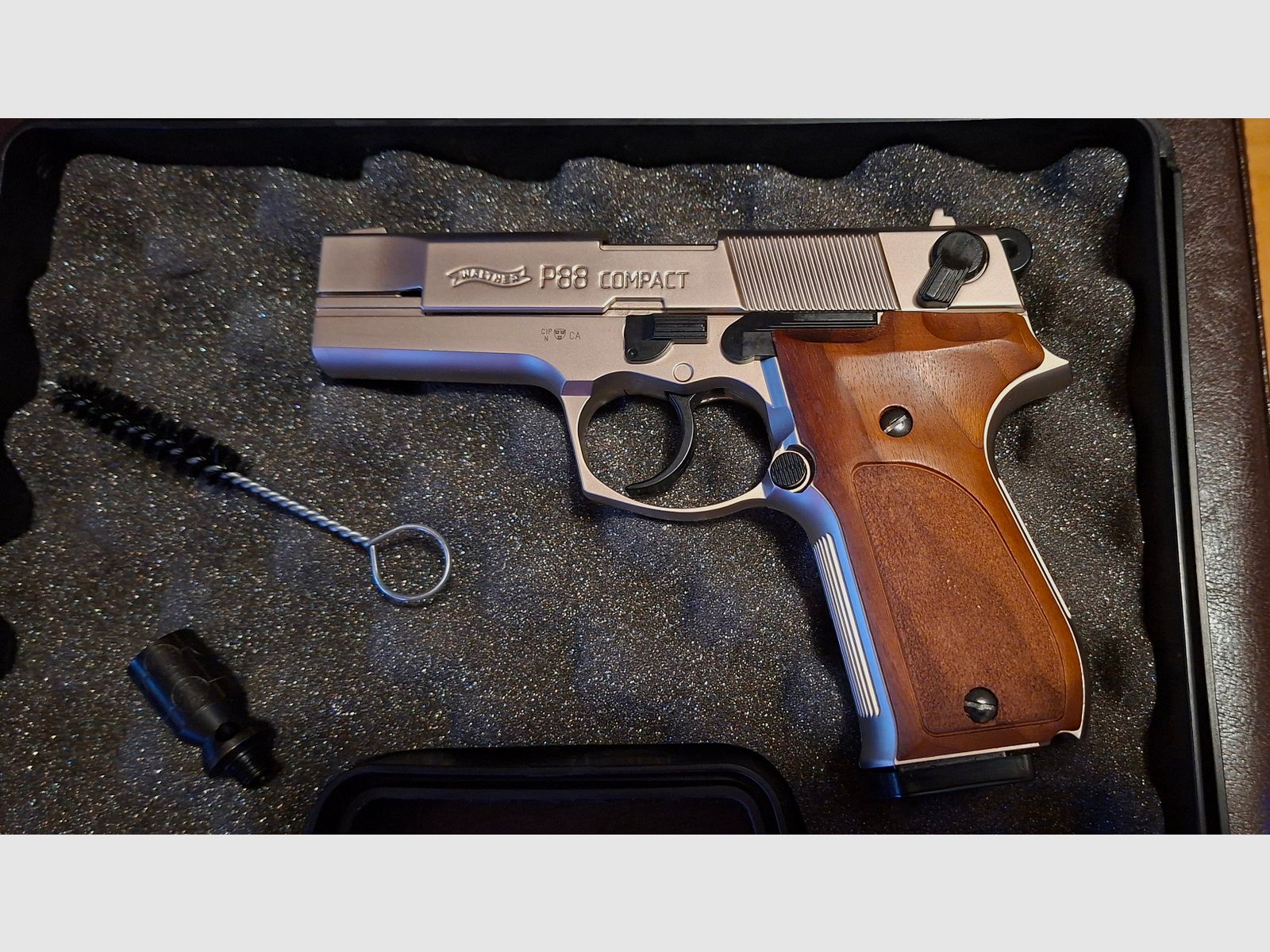 Walther P88 Compact 9mm P.A.K 